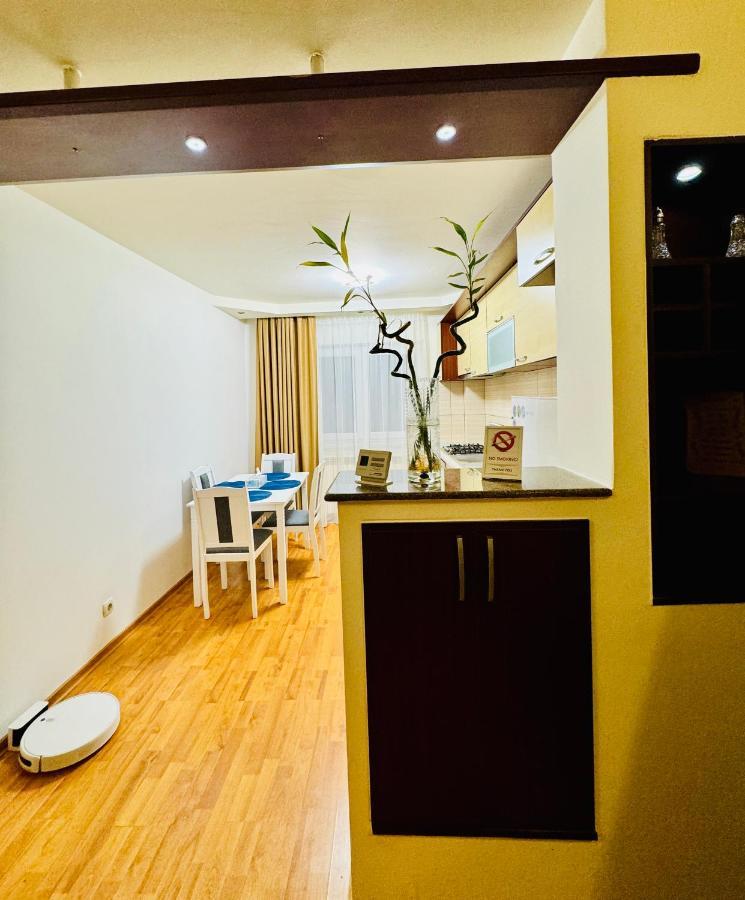 Altheda Living Eroilor 116-A4 Apartment ซูชาวา ภายนอก รูปภาพ